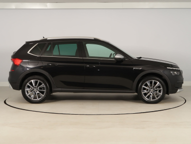 Škoda Kamiq - 2021