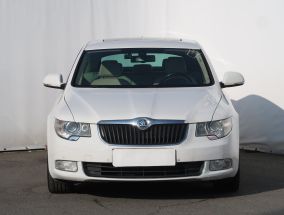 Skoda Superb - 2011