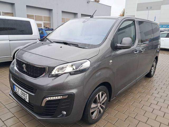 Peugeot Traveller 2018