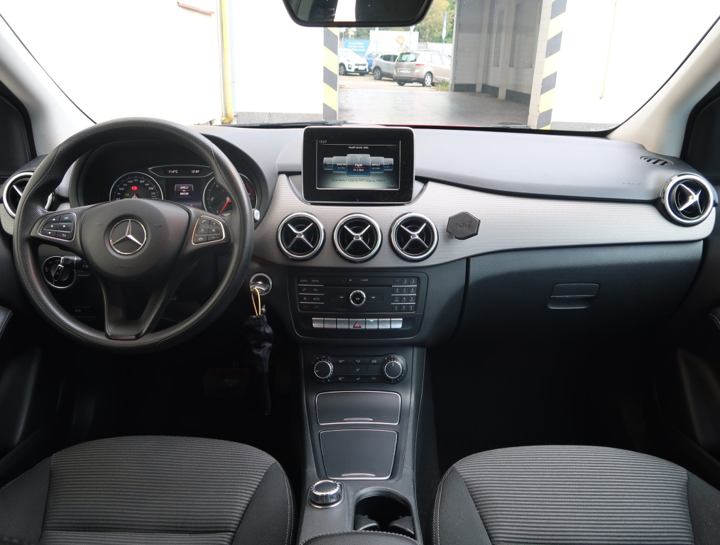 Mercedes-Benz B