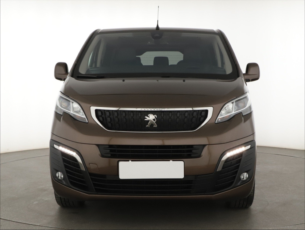 Peugeot Traveller