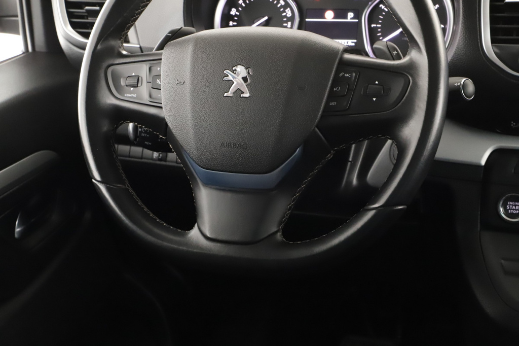 Peugeot Traveller