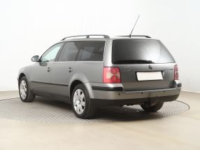 Volkswagen Passat - 2005