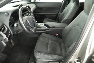 Lexus UX - 2023