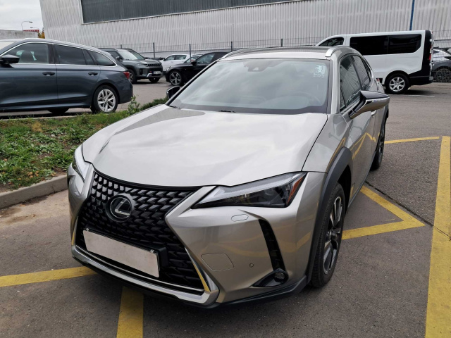 Lexus UX 2023