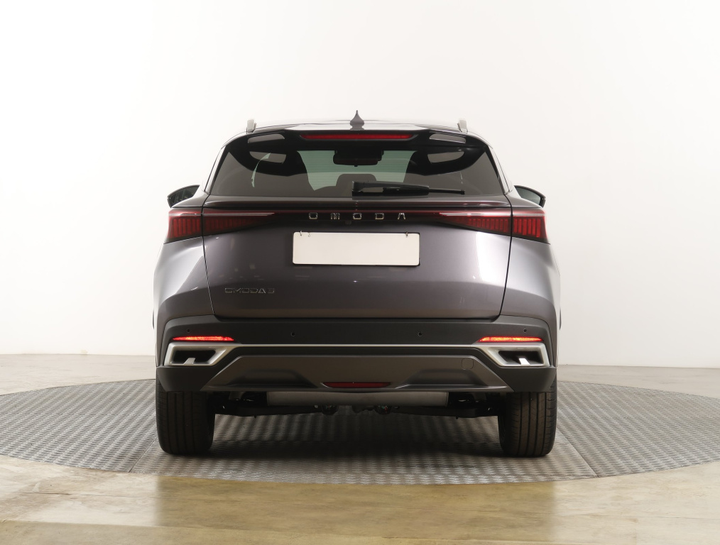 Omoda 5