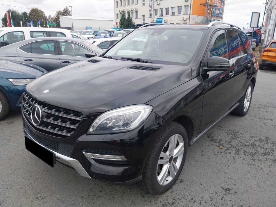 Mercedes-Benz ML - 2012