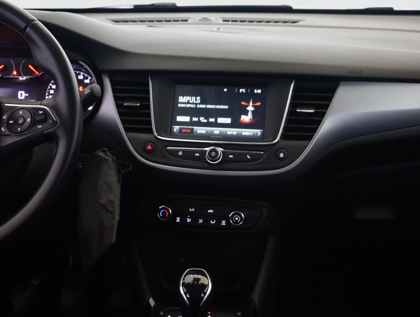 Opel Crossland, 2022