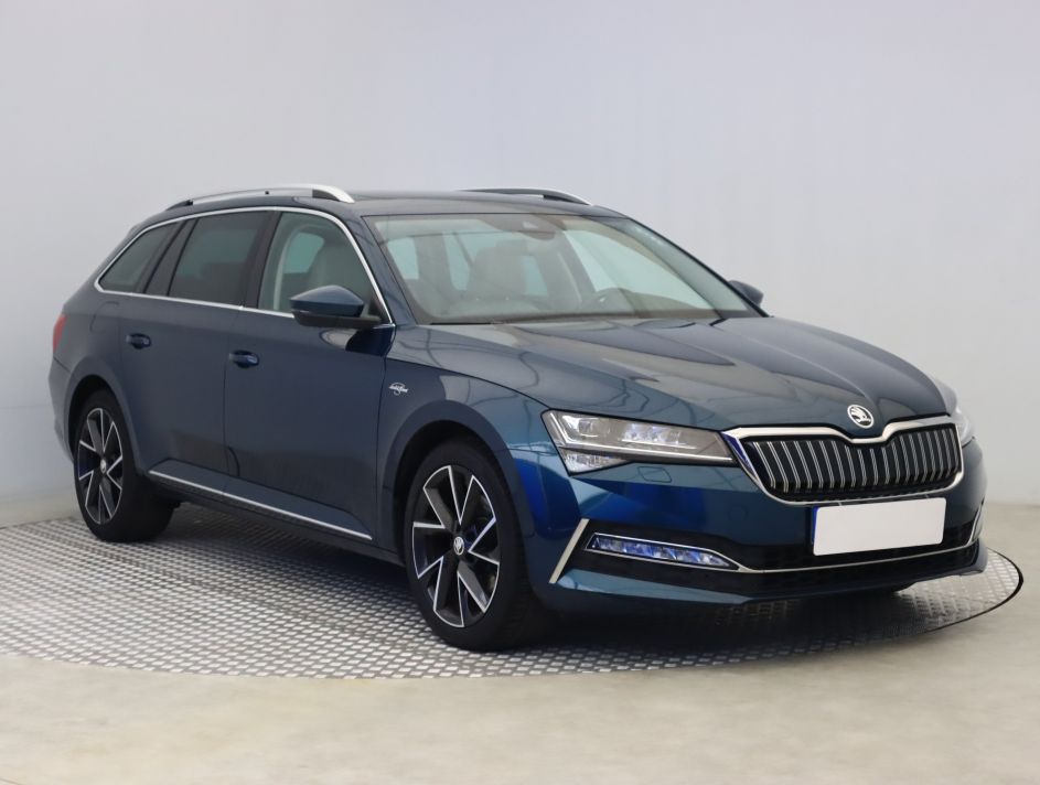 Skoda Superb - 2022