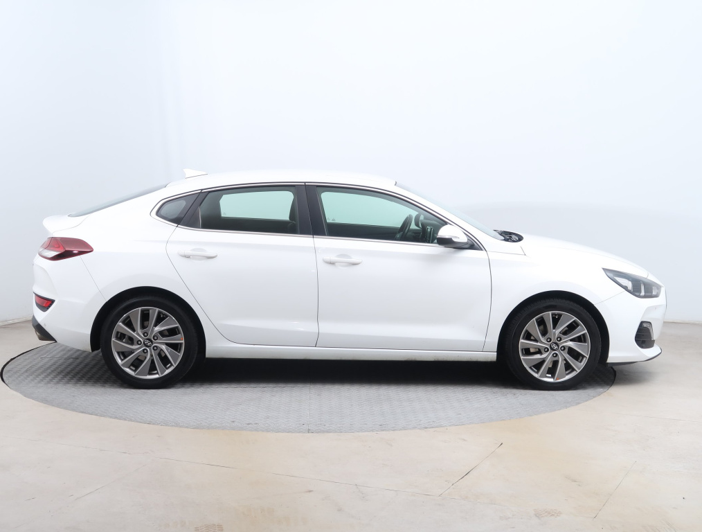 Hyundai i30 Fastback