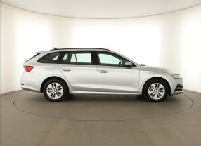 Škoda Octavia - 2022