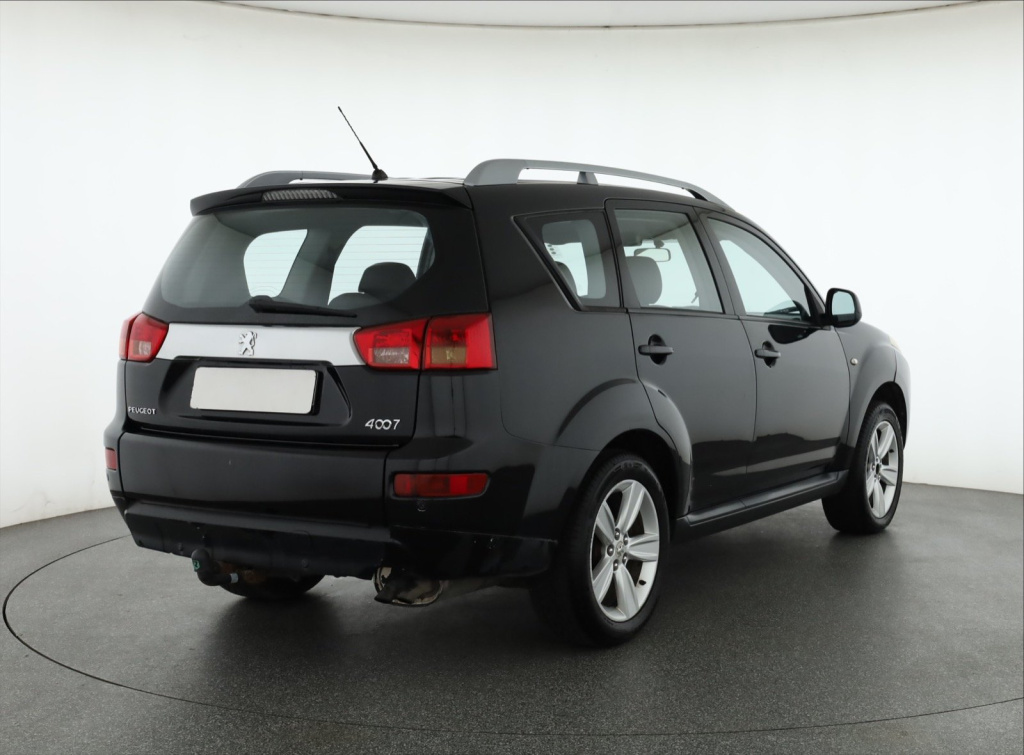 Peugeot 4007