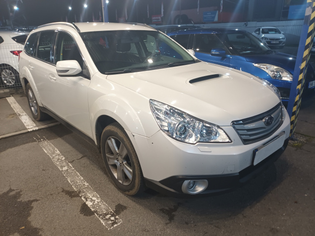 Subaru Outback 2010