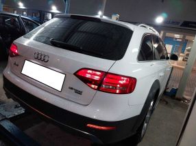 Audi Allroad A4 - 2012