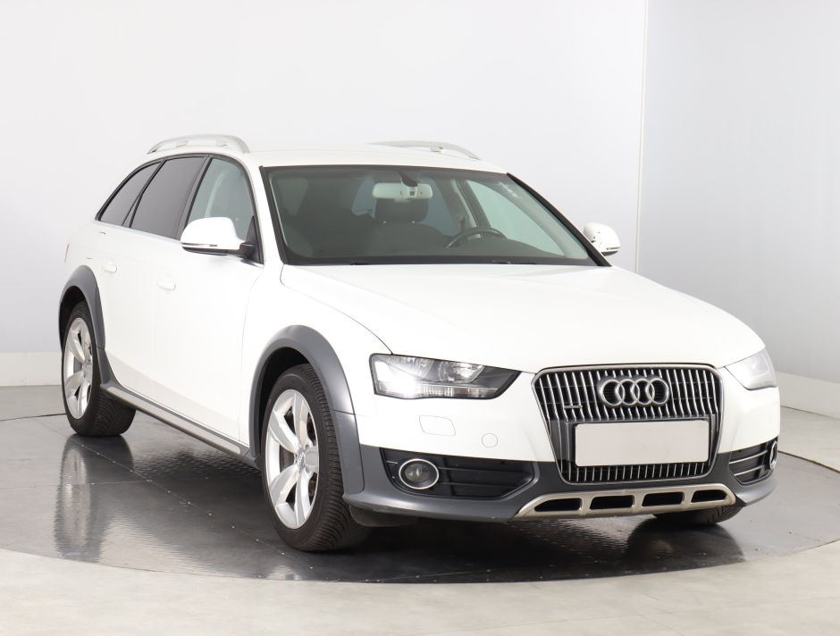 Audi Allroad A4 - 2012
