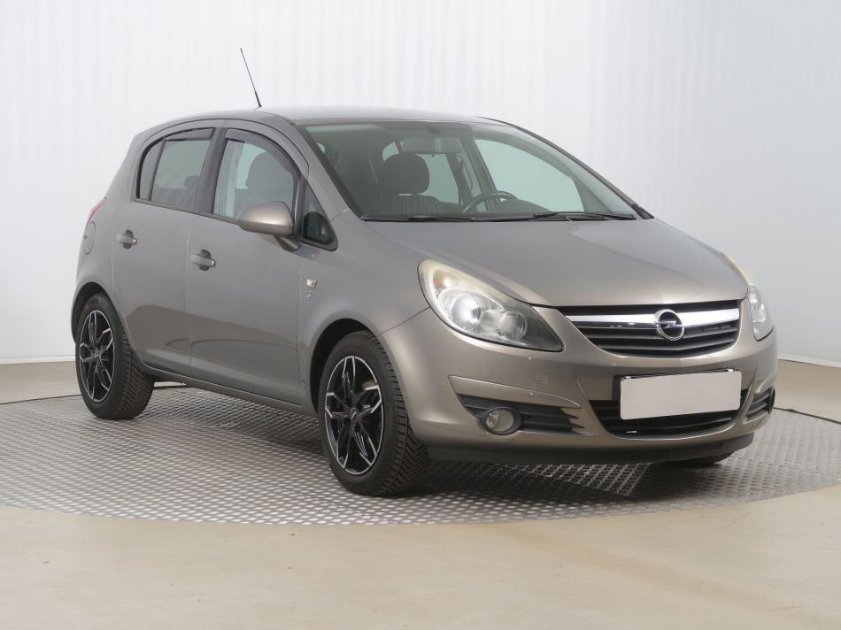 Opel Corsa - 2010
