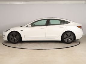 Tesla Model 3 - 2020