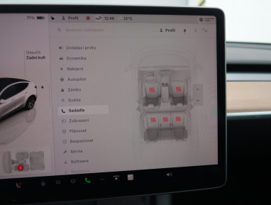 Tesla Model Y - 2023