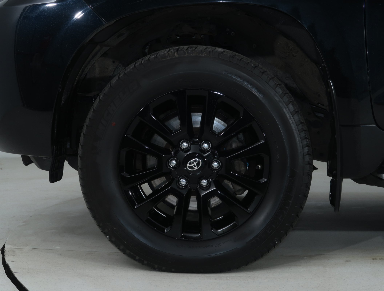 Toyota Land Cruiser - 2023