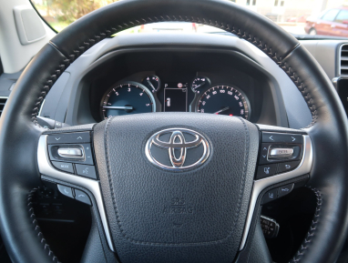 Toyota Land Cruiser - 2023