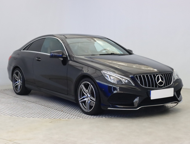 Mercedes-Benz E 2015