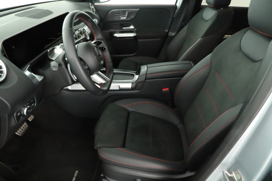 Mercedes-Benz GLB 200 d 4MATIC