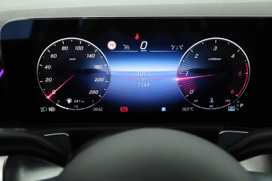 Mercedes-Benz GLB - 2025