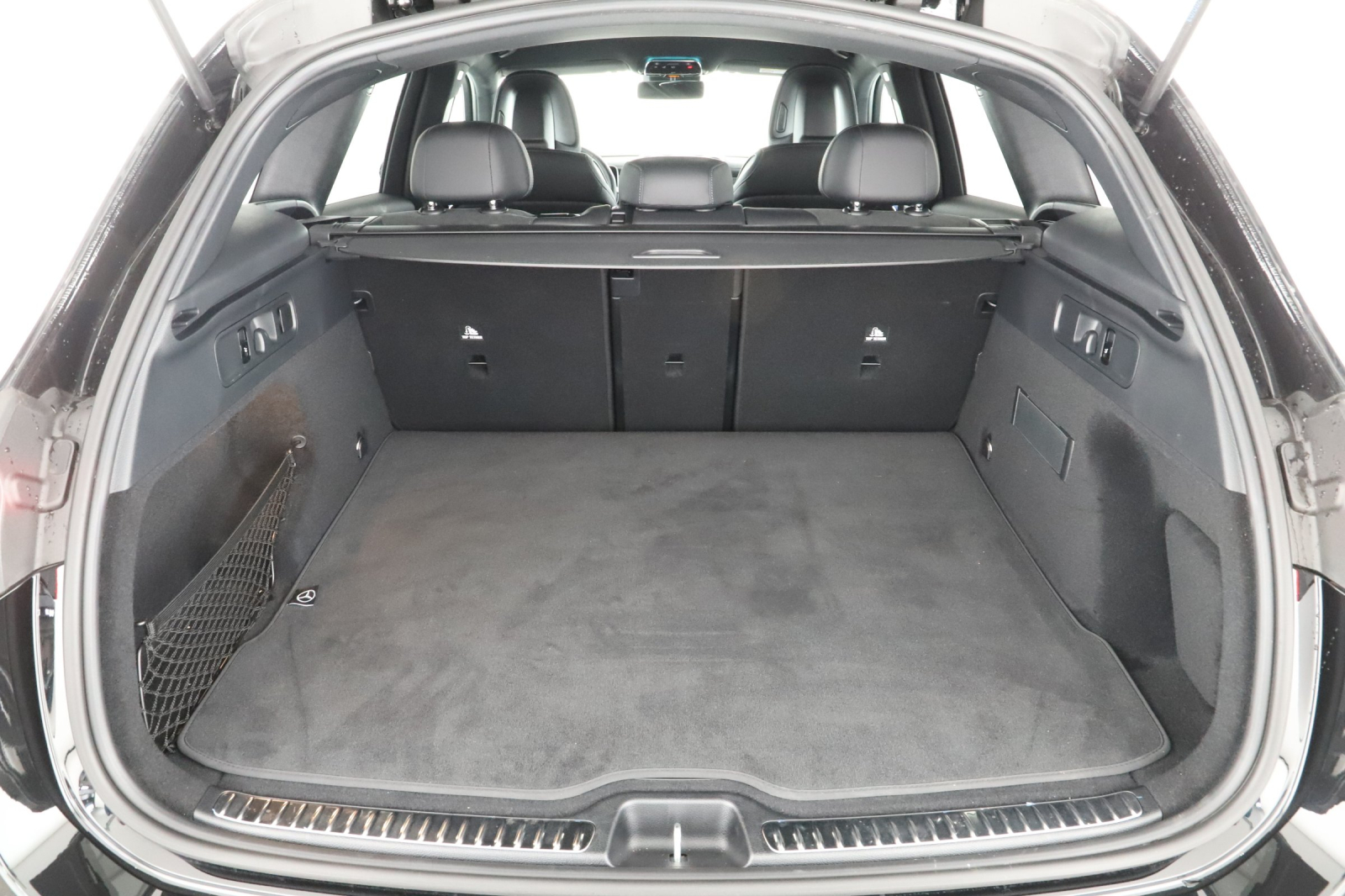 Mercedes-Benz GLC - 2025
