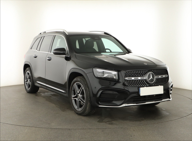 Mercedes-Benz GLB 2025