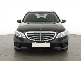 Mercedes-Benz E - 2014
