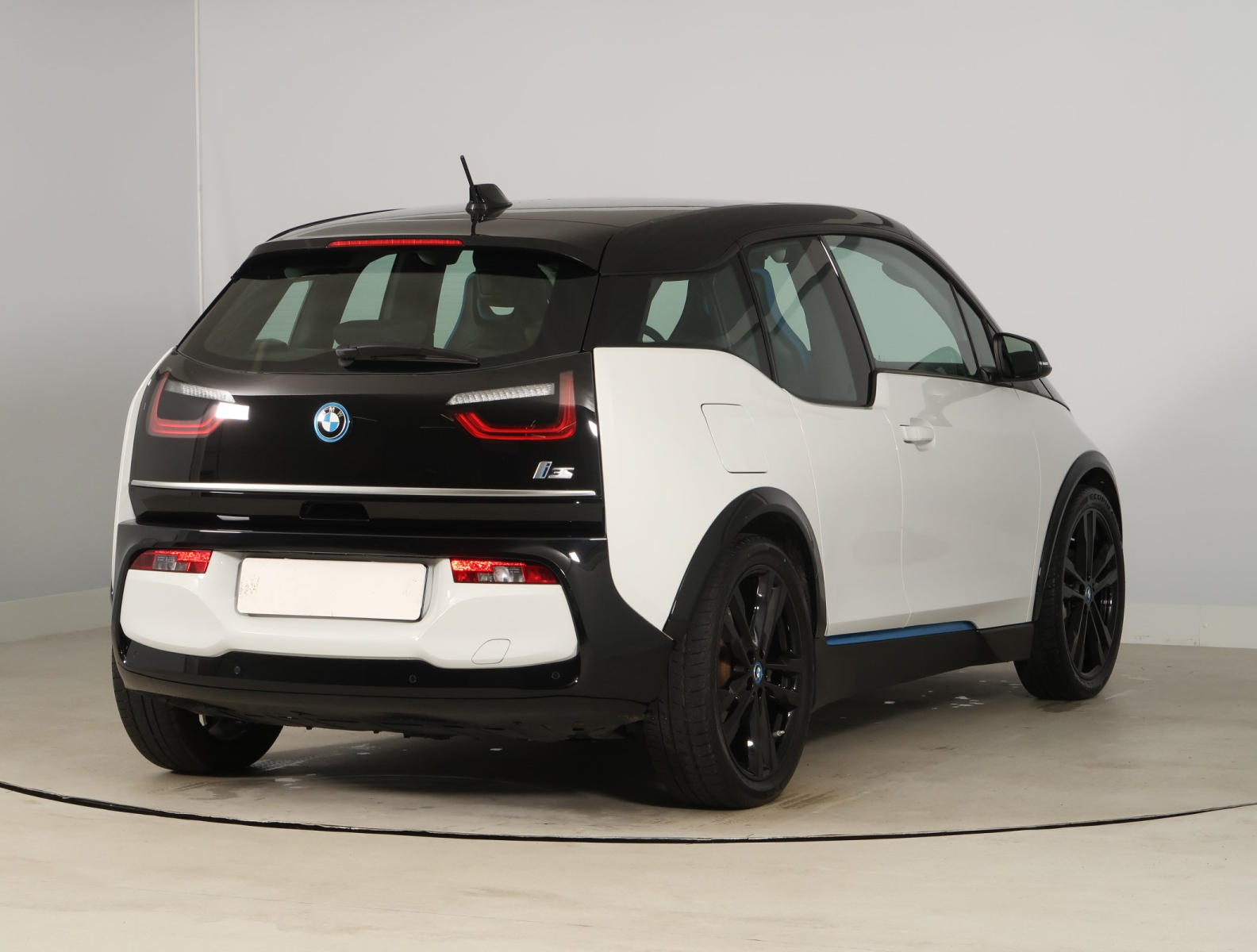 BMW i3 - 2021