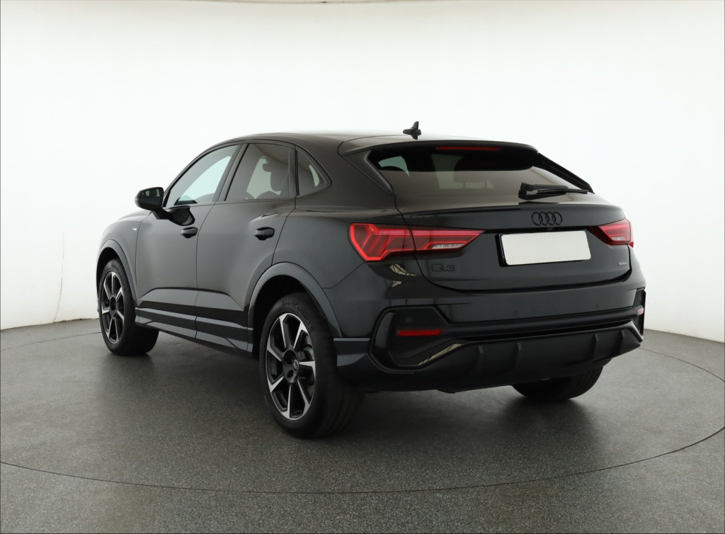 Audi Q3 Sportback