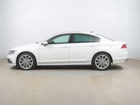 Volkswagen Passat - 2017