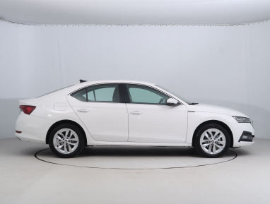 Skoda Octavia - 2024