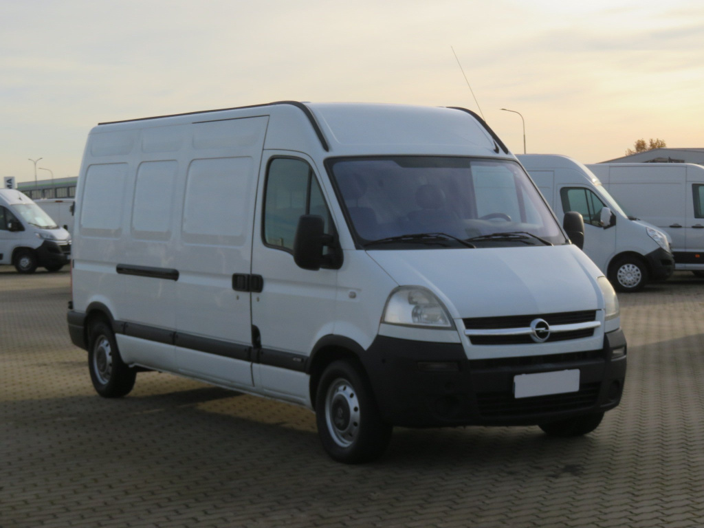 Opel Movano