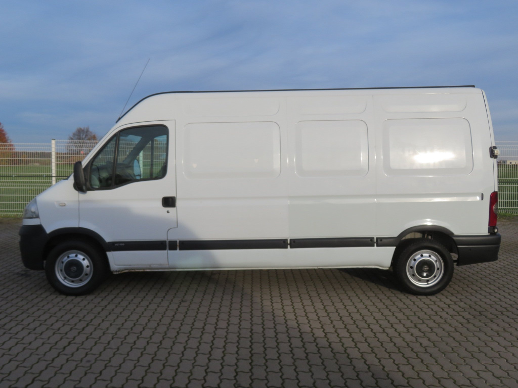 Opel Movano