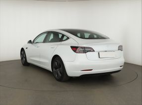 Tesla Model 3 - 2020
