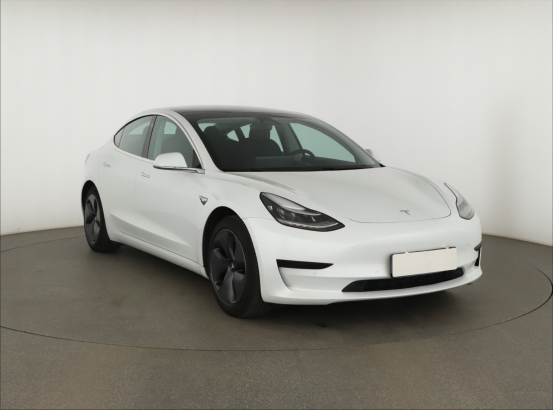 Tesla Model 3 Std Range Plus 52kWh