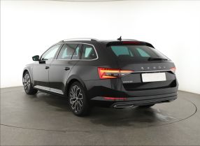 Skoda Superb - 2021
