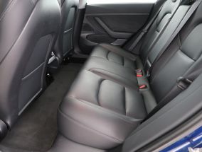 Tesla Model 3 - 2020