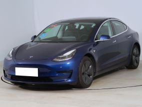 Tesla Model 3 - 2020