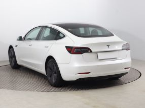 Tesla Model 3 - 2020