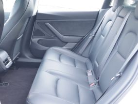 Tesla Model 3 - 2020