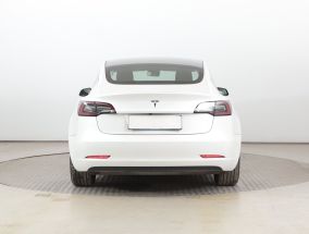 Tesla Model 3 - 2020