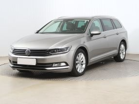 Volkswagen Passat - 2015