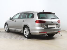 Volkswagen Passat - 2015