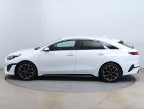 Kia ProCeed - 2022