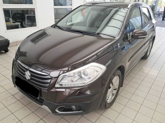 Suzuki SX4 S-Cross 2014