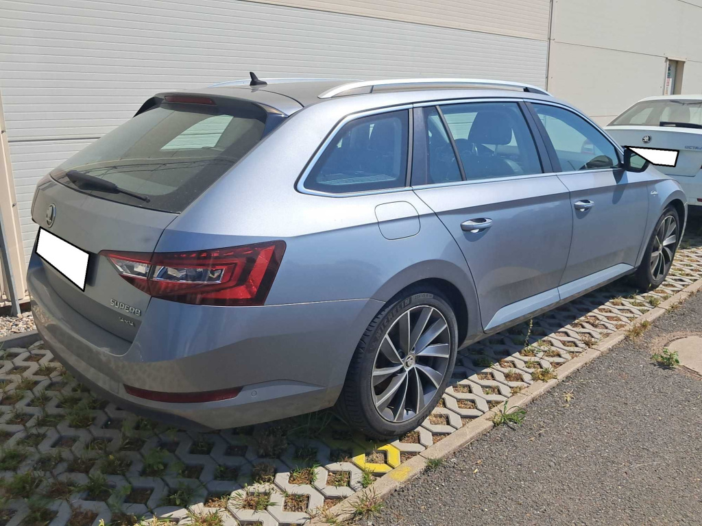 Škoda Superb
