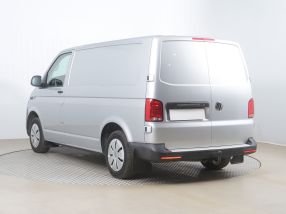 Volkswagen Transporter - 2021